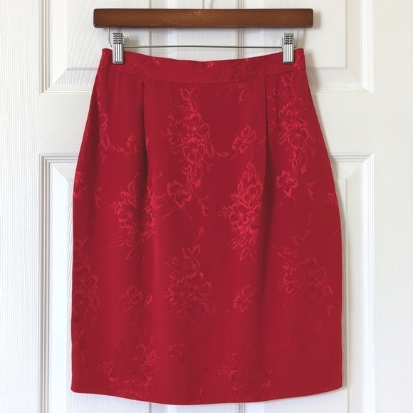 80's Vintage Floral Brocade High Waisted Talon Zip A-Line Mini Skirt Red 8 - Picture 1 of 10